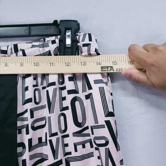 Victoria's Secret LOVE Print Pajama Pants Loungewear Bottoms Pink Black Size M - Picture 4 of 16